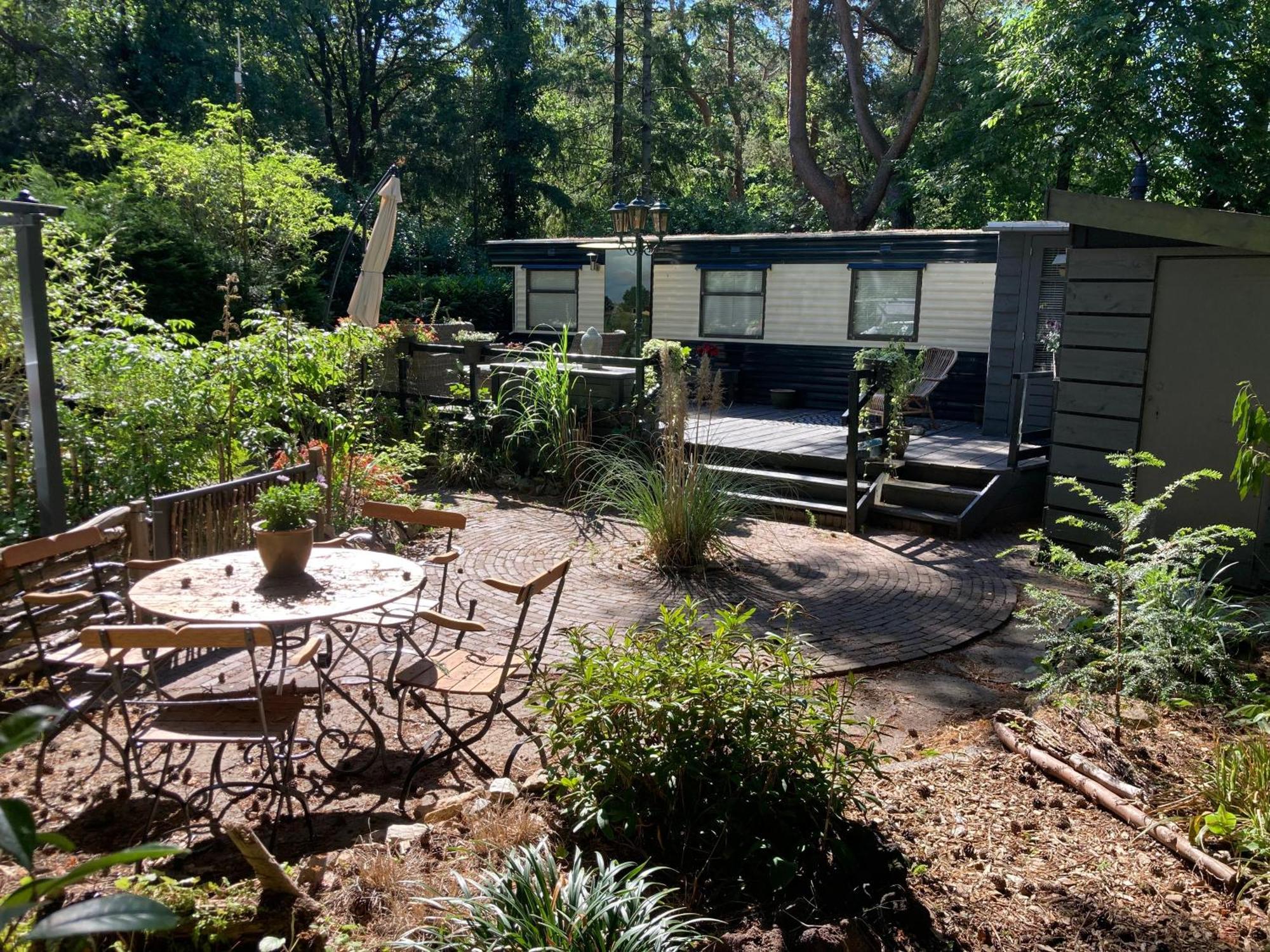 Sfeervol Chalet In Het Bos Nunspeet Esterno foto